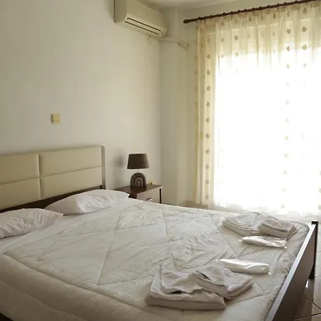 Cozy And Sunny Apartment Kavala